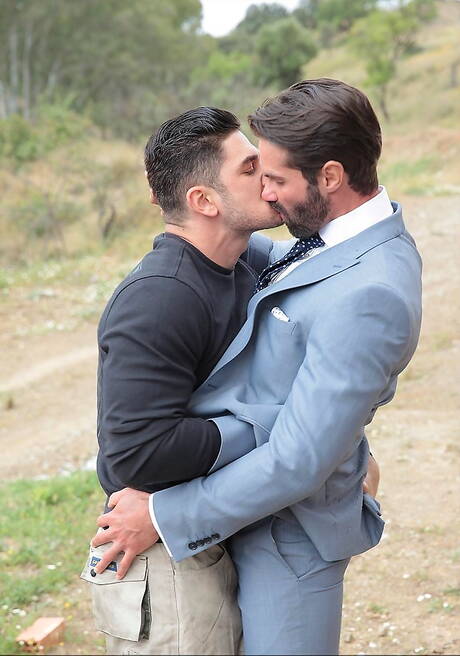 Spanish Mature Bear Dani Robles And Russian Well Built Dato Foland Have