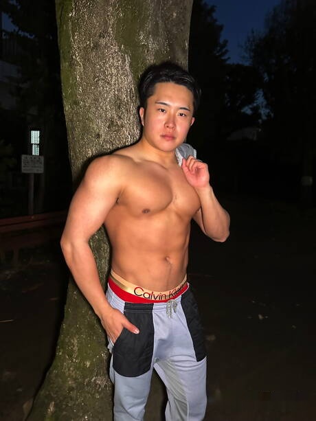 Asian Beefcake Kosuke Posing Nude And Showing Tight Ass Outdoor