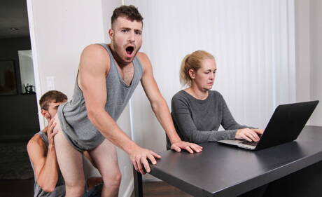 Men.com: Young twink and hunk mature Dalton, Dirk, Vincent, having bisexual groupsex