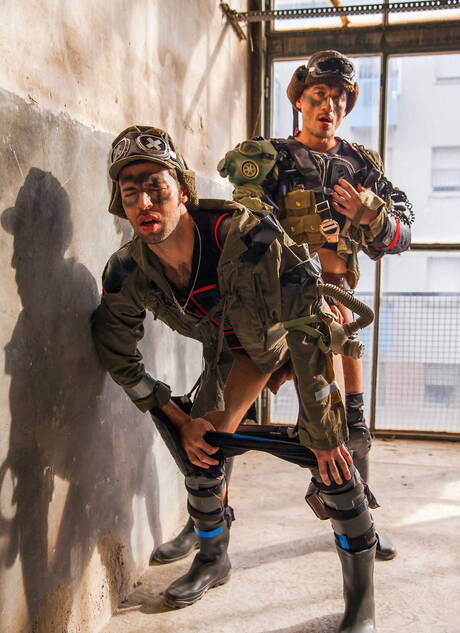 Spanish otter Dario Beck and slovak beefy Jay Roberts love each other