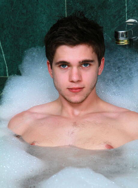 Famous americans, superstud Brenner Bolton and beefy Will Braun drilling an ass in bath