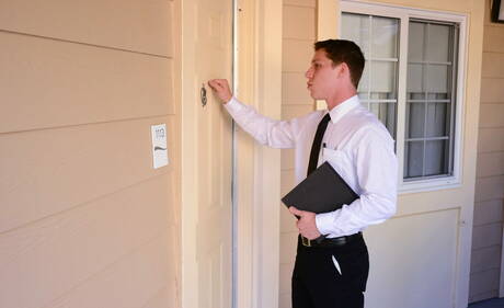 Il bel ragazzo americano Jake Wilder e lo stallone Paul Canon fanno l