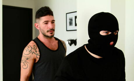 Les beaux mecs américains Johnny Hazzard et l