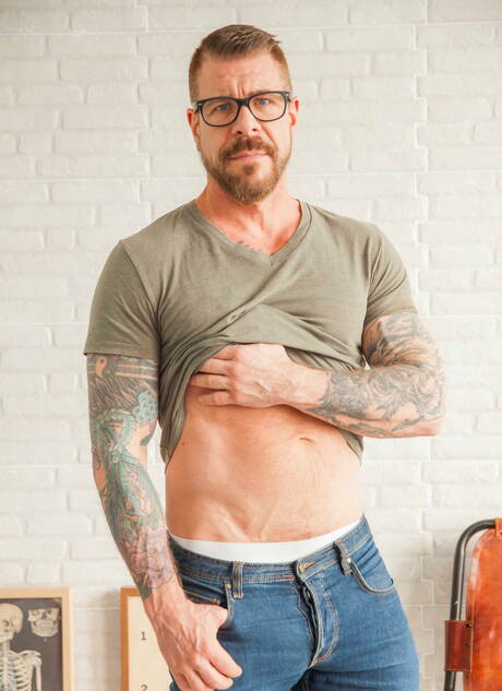 Luke Tyler and american superstud Rocco Steele banged each other