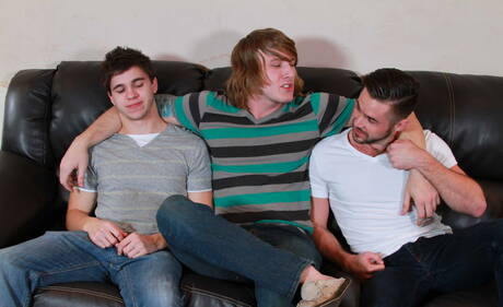 Shameless guys Mike De Marko, Tom Faulk and Will Braun sucking and screwing each other