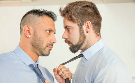 Dakota Vice and argentinian husky guy Flex sucking and fucking each other