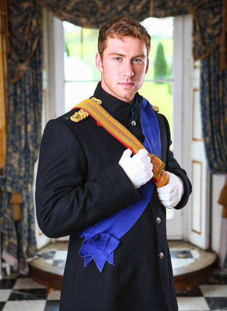 Nasty buddies Connor Maguire, Paul Walker and Theo Ford sucking and screwing each other