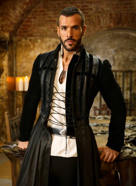 American otter Dennis West and french strongman Theo Ford in hot homosexual scene