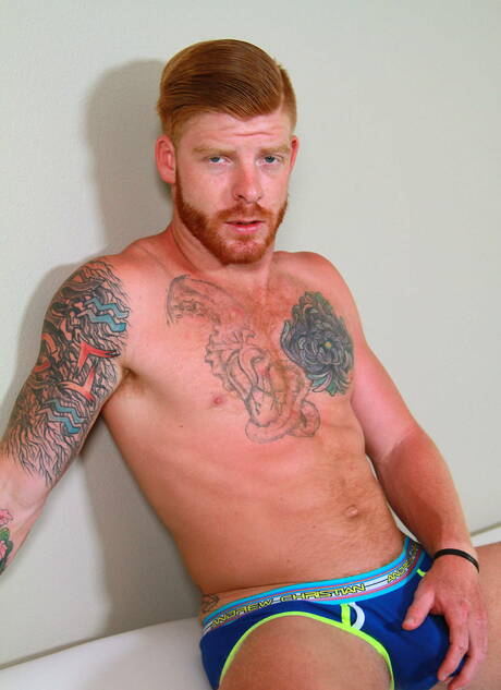 Men: Nice american buddies beefy Bennett Anthony and strongman Jason Maddox in hot ass fuck action