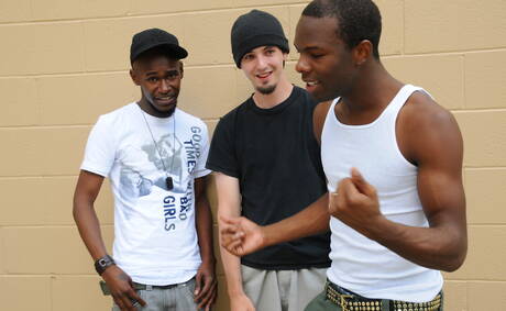 Nasty buddies Ace London, Blaque Rodd and Intrigue in interracial groupsex outside