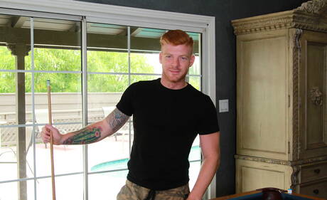 Die berühmten Amerikaner Bennett Anthony und Brenner Bolton ficken sich nach dem Saugen in den Arsch