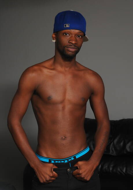 Blacks on Boys: Hot Austin Dallas, Casanova 26g and Pleasure Boi in hard interracial 3some sex outside