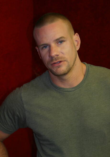 Gloryholes and Handjobs: Nice american buddies muscular Chris Dano and beefcake Park Wiley have a good oral sex