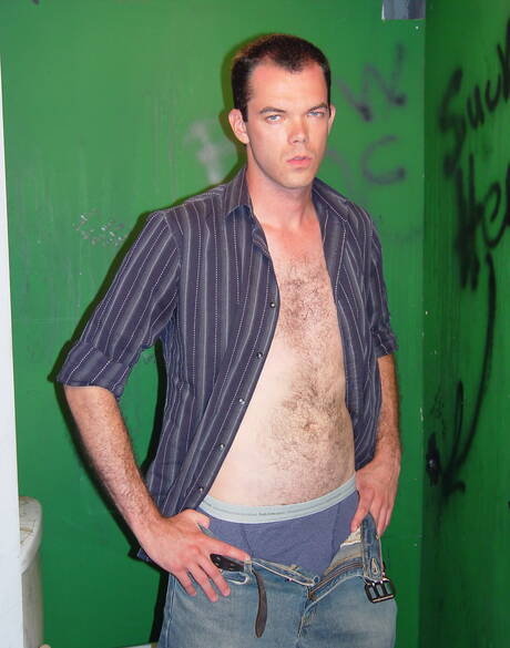 Black strongman The Machine and twink Tipper Skye in dick sucking scene in bathroom