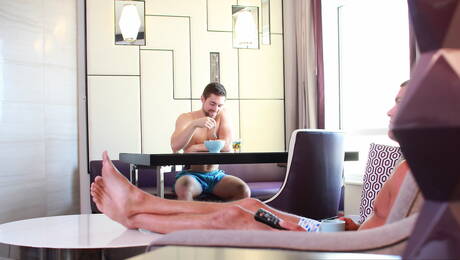 Die heißen Amerikaner Otter Griffin Barrows und der Adonis Darin Silvers haben heißen Pärchensex