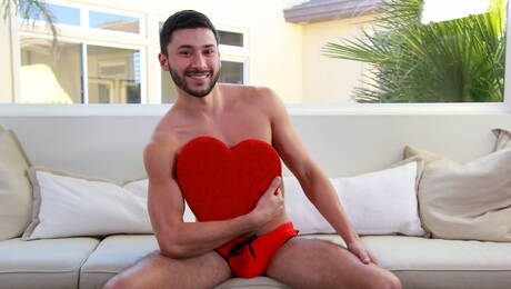 Le dur à cuire américain Scott Demarco et le costaud Daniel Duress dans une relation sexuelle anale torride