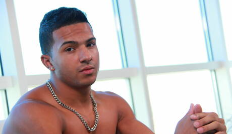 Gay Castings: Latin bodybuilder Devon Felix fuck after blowjob