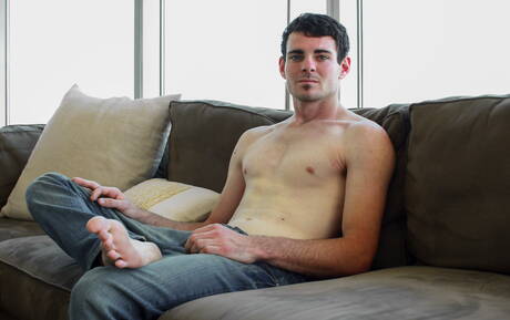 Hunk Bryce Acton and italian beautiful boy Marco Russo have a hot couple sex