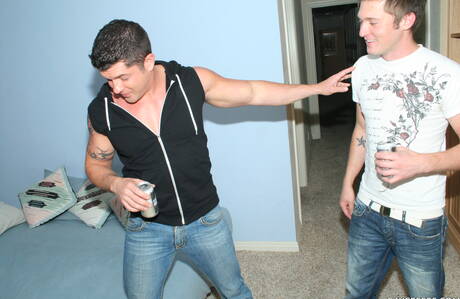 Hunk Josh Griffin fuck ass after sucking dick