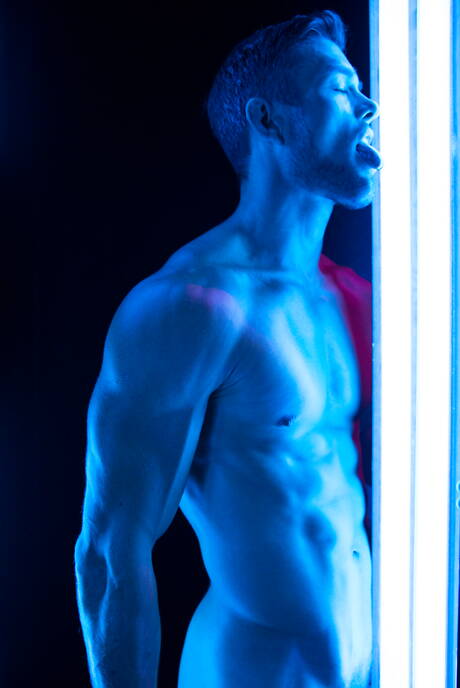 Hot House: Shameless guys Micah Brandt, Ryan Rose and Austin Wolf in hard interracial 3some sex