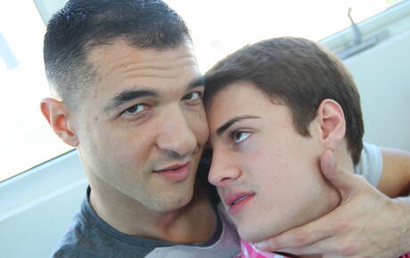 Damn Thats Big: American young boy Hunter Page and brazilian beefy Luke Hass fuck ass after sucking dick