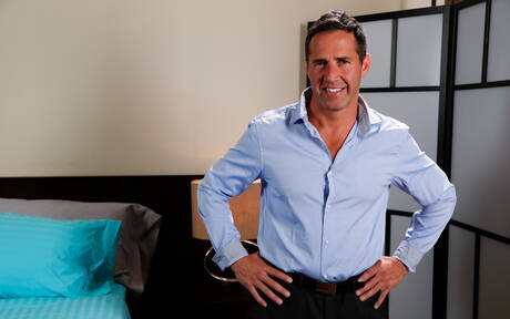 Il bel fusto latino Dean Phoenix e il robusto inglese Gabriel Cross in un