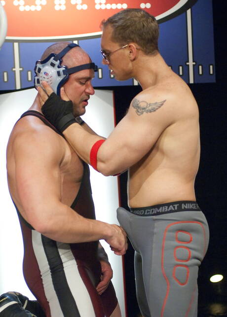 Hot House: Nice american buddies mature bear Craig Reynolds and beefcake John Magnum fuck ass after blowjob