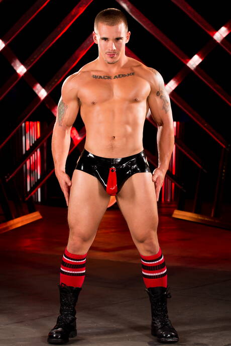 Hot House: Hot american guys beefy Johnny Ryder and hunk Adam Bryant have a hot couple scene