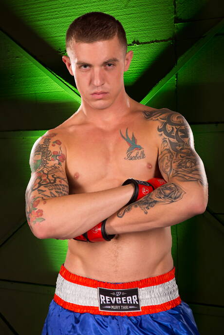 Sexy Amerikanen, hengst James Ryder en sterke stier Sean Duran neuken kont na blowjob