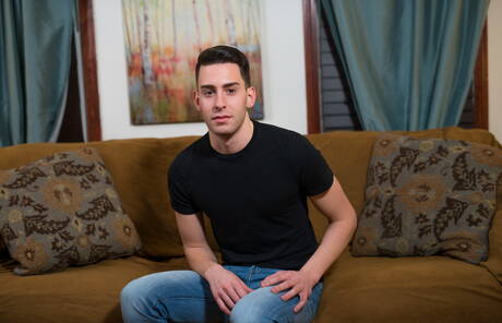 Il bravo ragazzo americano Max Sargent e il robusto Lance Taylor si masturbano