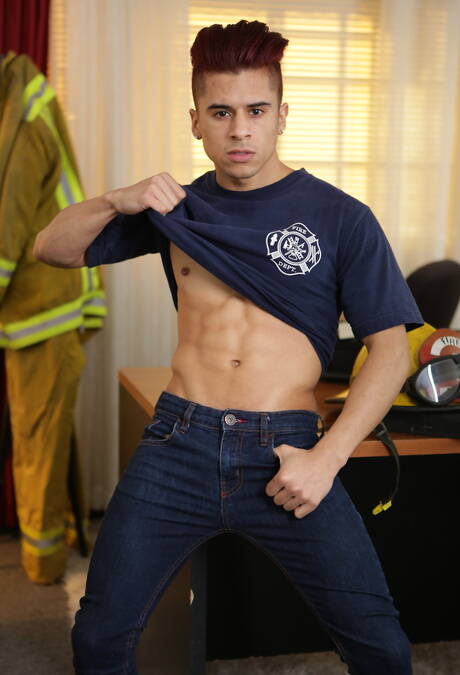 Hot american boys hunk Armond Rizzo and hairy stud Adam Russo posing naked and showing butt