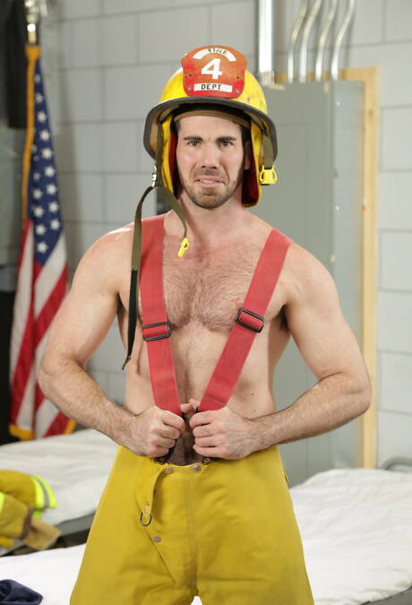 Hot american guys beefcake Billy Santoro and well-built Andy Banks shows a well-build body