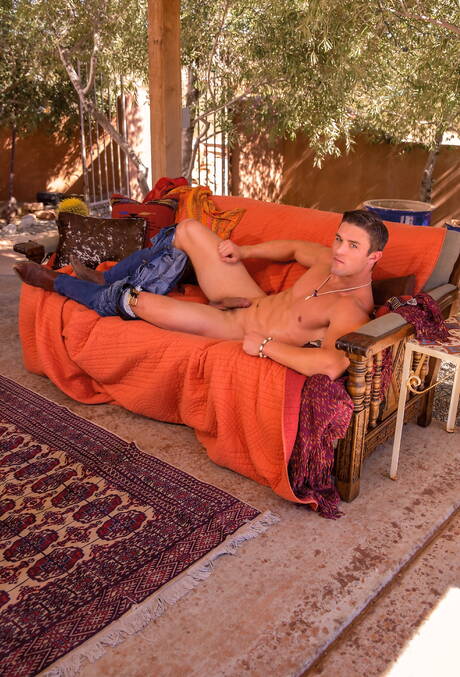 Der harte Kerl Ryan Rose und der bullige Damien Nichols aus den USA bei heißer Arschfick-Action