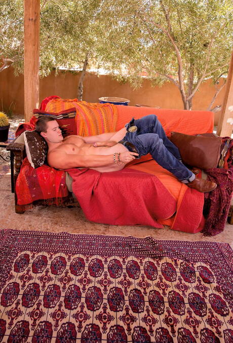 Der harte Kerl Ryan Rose und der bullige Damien Nichols aus den USA bei heißer Arschfick-Action