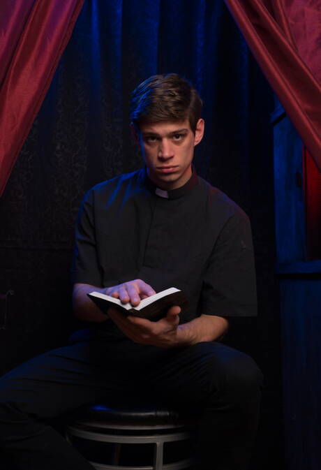 Icon Male: Latin hunk Michael Delray jerk off