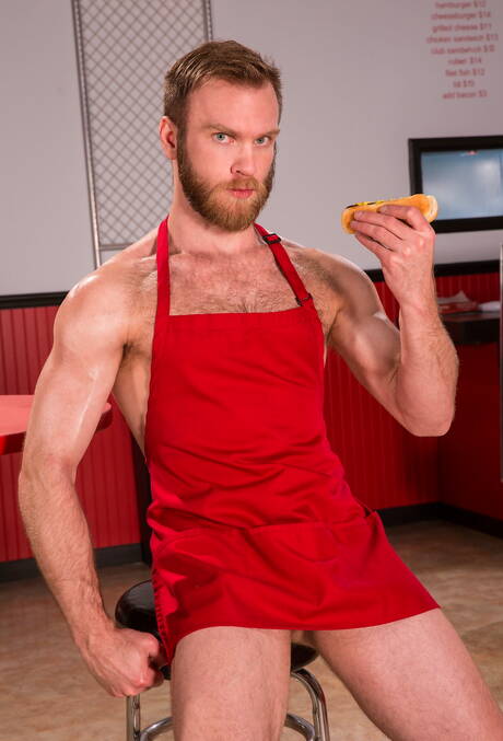 Il toro americano Dakota Rivers e Peter Marcus in una bollente azione di sesso anale