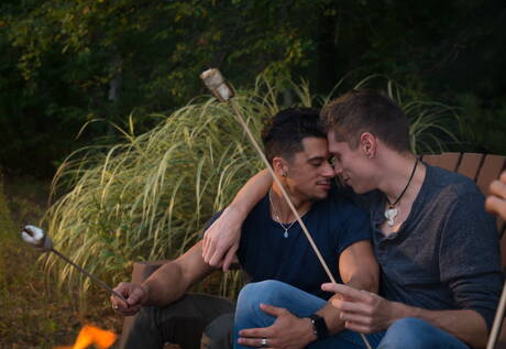 Armond Rizzo and Troy Accola in romantic trip on boat