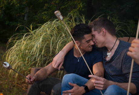 Armond Rizzo and Troy Accola in romantic trip on boat