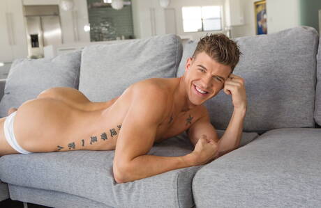 Les Américains torrides, le costaud Jj Knight et l