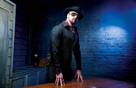 Pretty american boys hunk Trelino and strongman Andrew Stark have a good anal sex