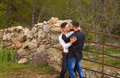 Portuguese muscular Hector De Silva and spanish hot twink Josh Milk have a good sex outdoor