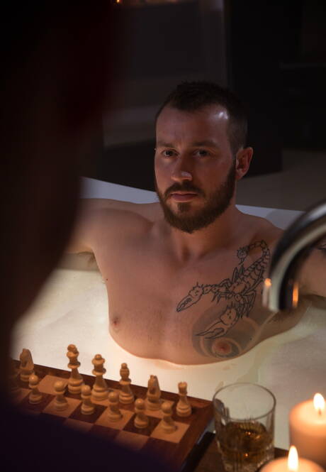 Hot american guys beefcake Mark Long and young dude Ty Thomas fuck ass after sucking cock in bath