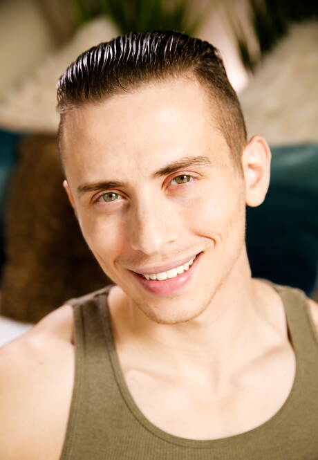 Cameron Cyle en de Amerikaanse spierbundel Dante Martin zuigen en neuken elkaar