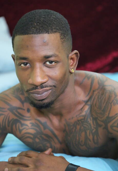 Spanish hairy stud Dario Beck and american husky guy Aston Springs fuck ass after sucking dick