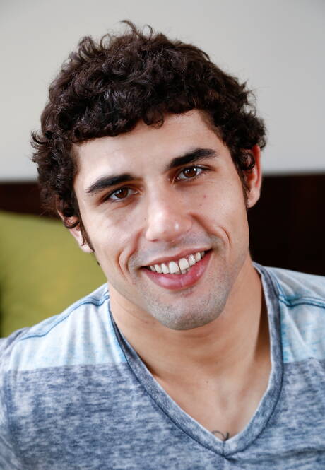 Le musclé latino Jimmy Clay et le costaud américain Bridger Watts font l