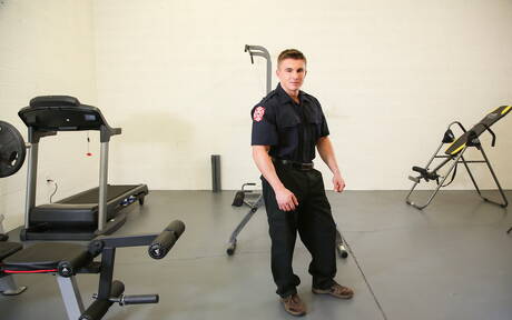 Hot americans, muscular Jake Davis and twink Ty Thomas have a good sex