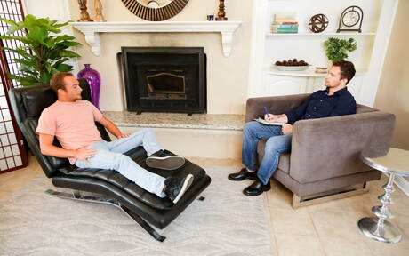 Next Door Studios: Nice american boys beefcake Markie More and young dude Derek Reed in hard anal sex