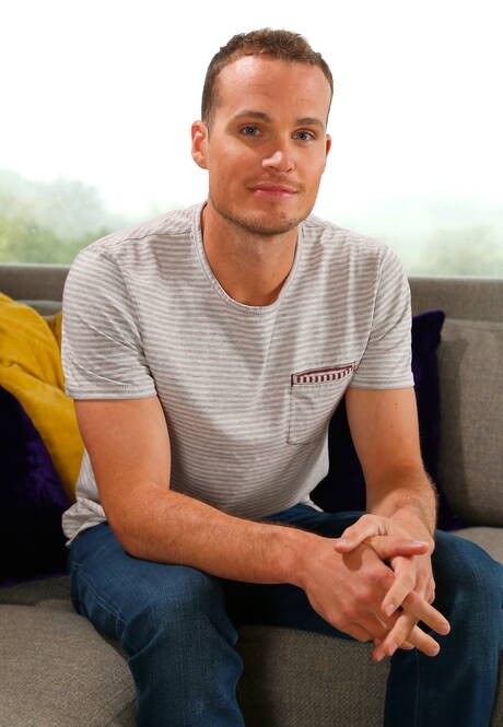 Two american dudes husky guy Luca Rosso and stud Zander Cole fuck after dick sucking