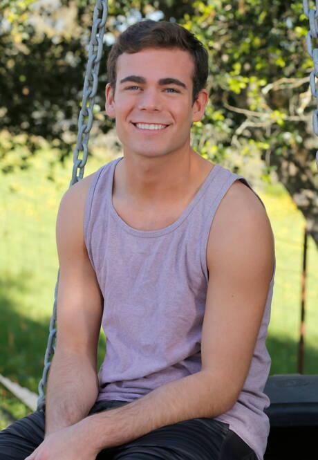 Shameless boys Dante Martin, Max Penn and Benjamin Swift in hot 3some anal sex outdoor