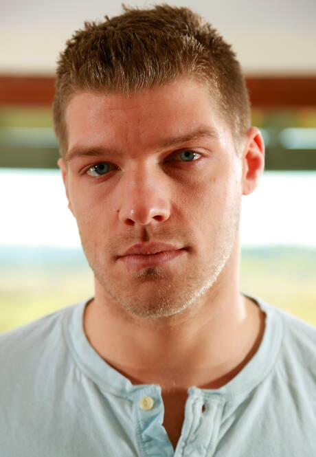 Les beaux garçons américains Bridger Watts et le beau mec Quentin Gainz dans une baise torride